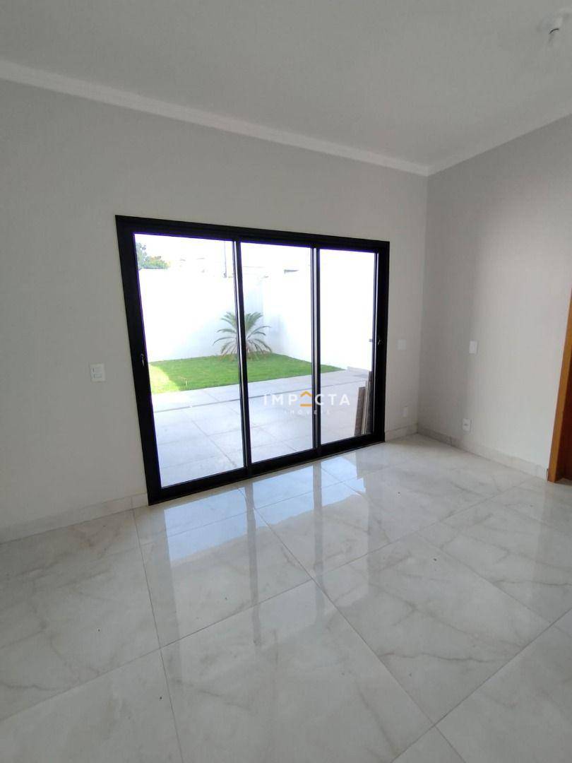 Casa à venda com 3 quartos, 168m² - Foto 15