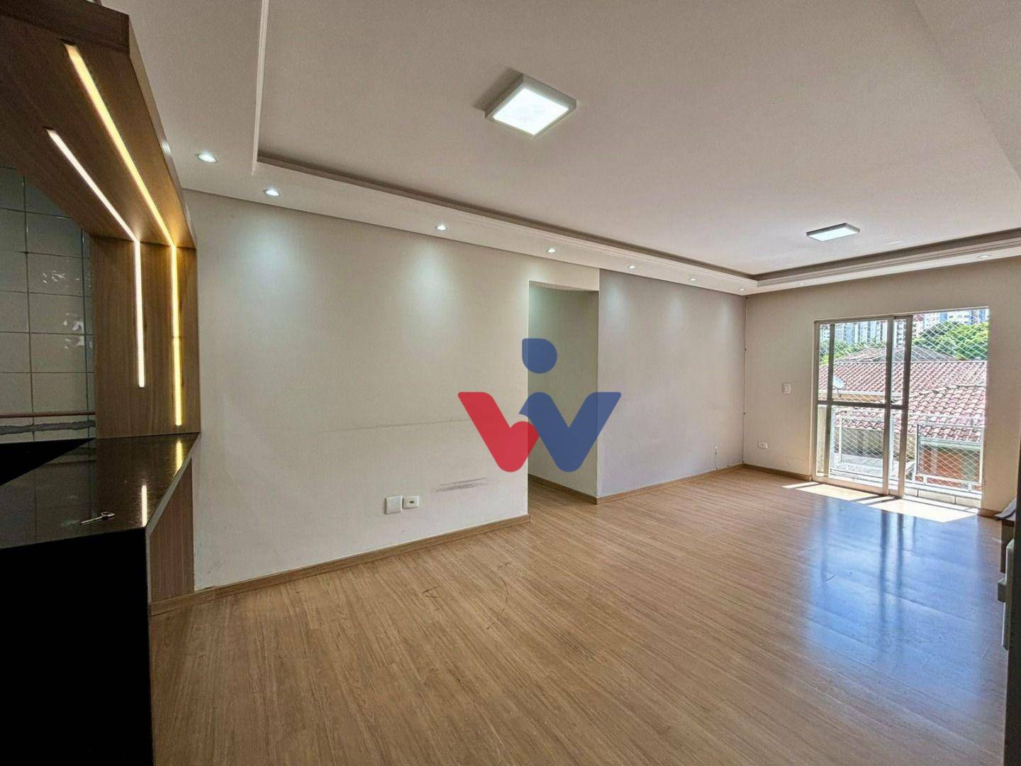 Apartamento à venda com 3 quartos, 77m² - Foto 1