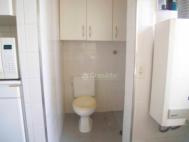 Apartamento à venda com 3 quartos, 82m² - Foto 4