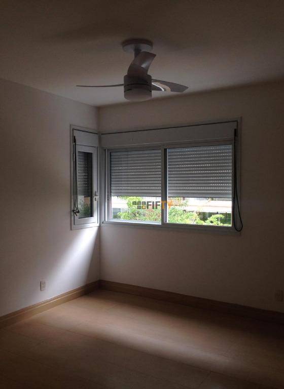 Apartamento para alugar com 3 quartos, 186m² - Foto 10