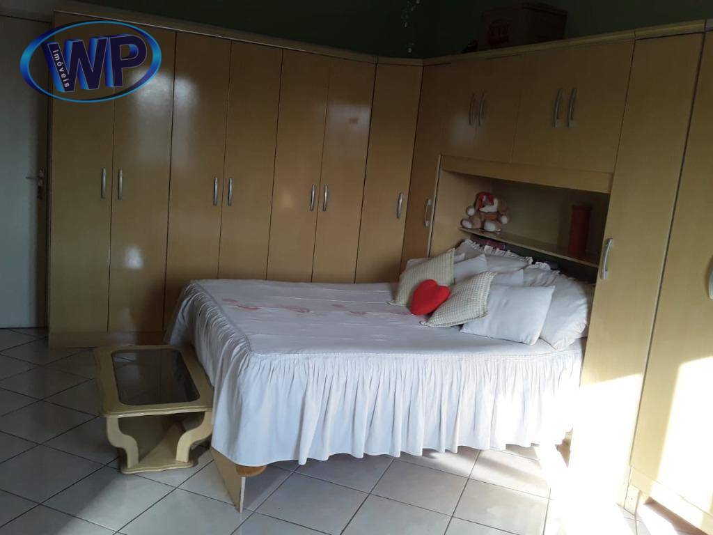 Sobrado à venda com 2 quartos, 194m² - Foto 20