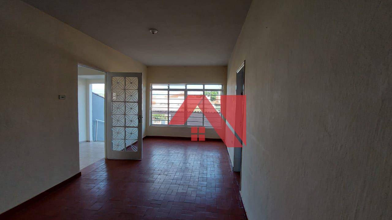 Casa à venda com 2 quartos, 120m² - Foto 3