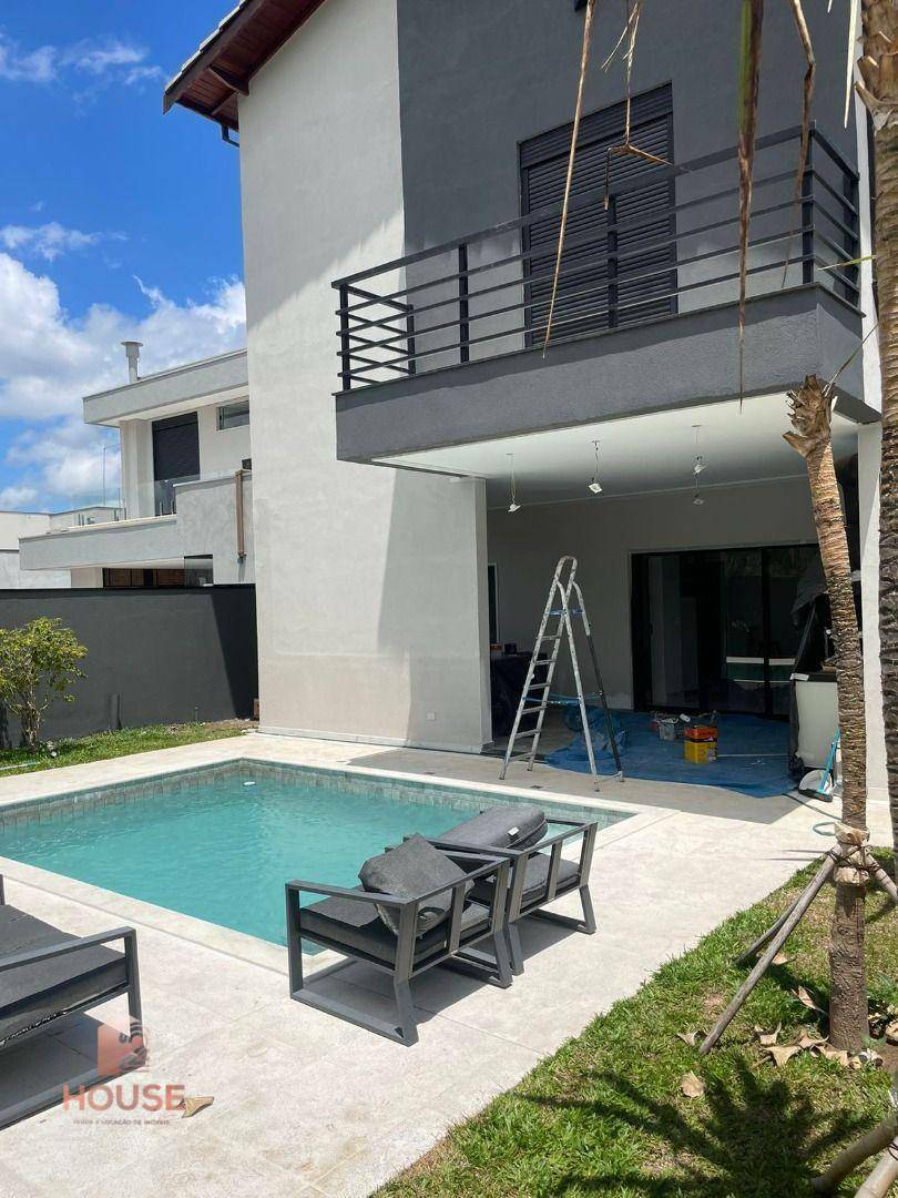 Casa de Condomínio à venda com 4 quartos, 388m² - Foto 4