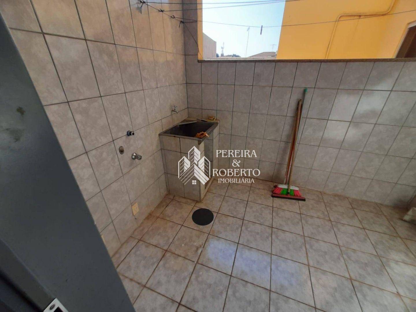 Apartamento à venda com 3 quartos, 129m² - Foto 8