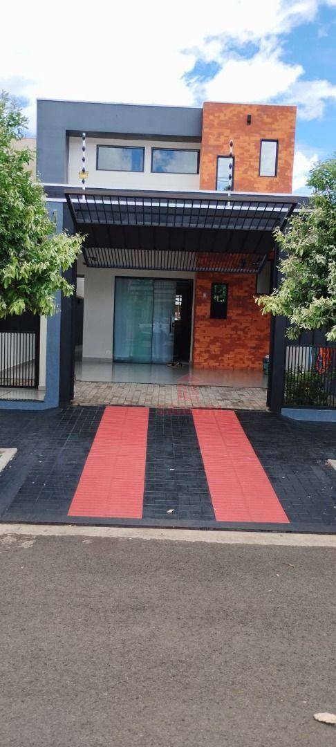 Sobrado, 3 quartos, 226 m² - Foto 1