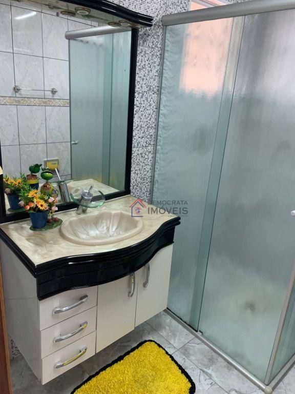 Sobrado à venda com 3 quartos, 220m² - Foto 21