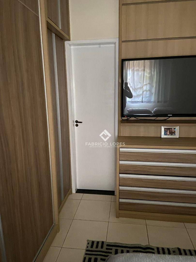 Casa à venda com 3 quartos, 131m² - Foto 8