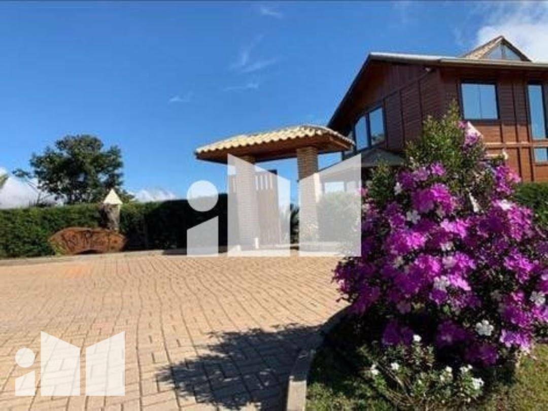 Casa de Condomínio à venda com 4 quartos, 290m² - Foto 4
