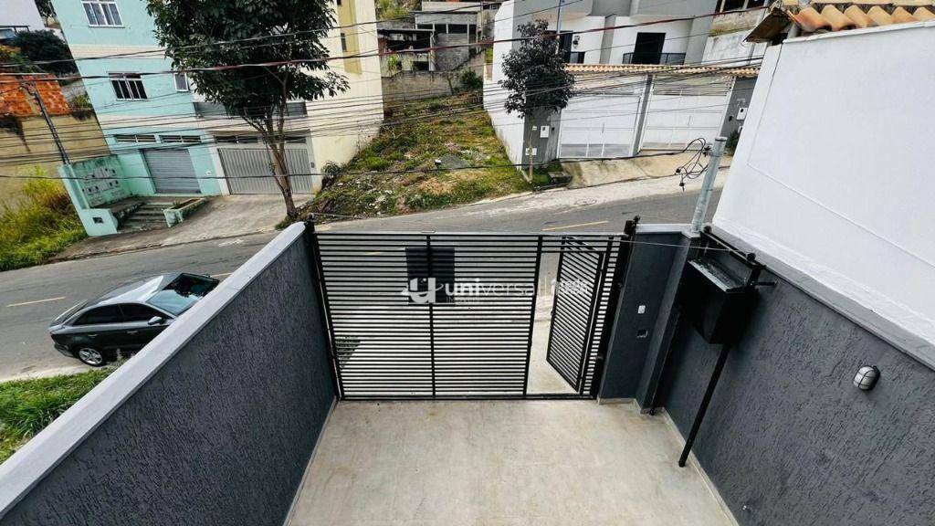 Casa à venda com 2 quartos, 108m² - Foto 10