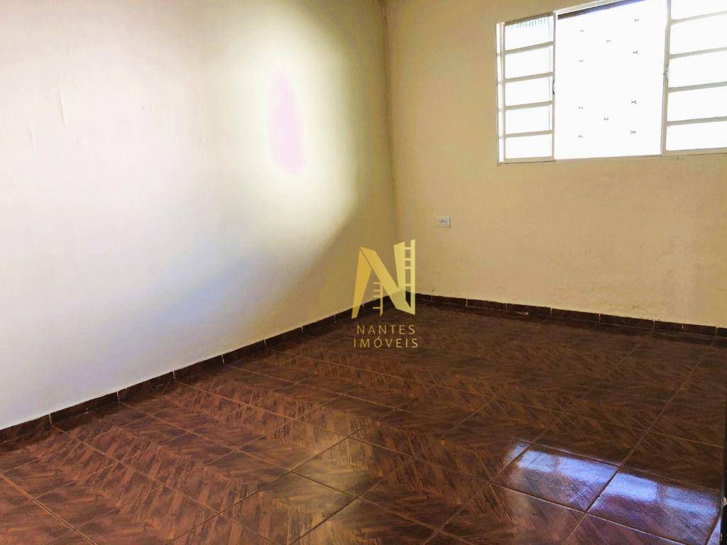 Casa à venda com 3 quartos, 100m² - Foto 16