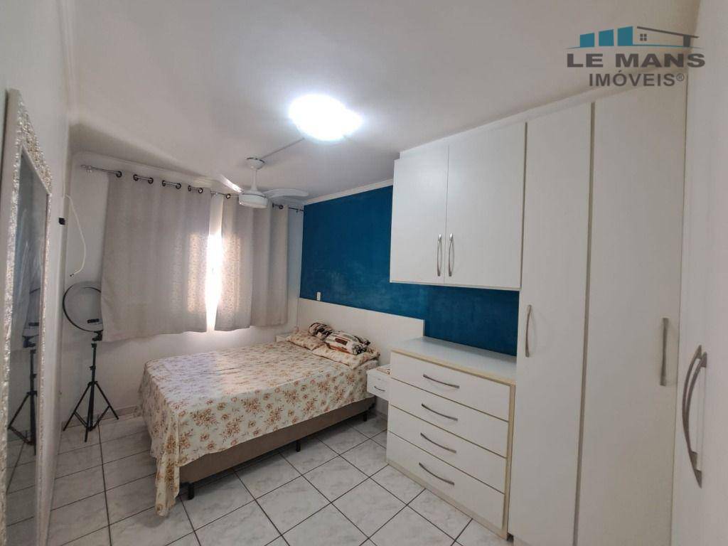 Apartamento para alugar com 2 quartos, 64m² - Foto 10