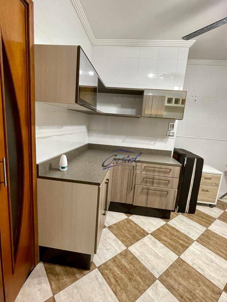 Apartamento à venda com 3 quartos, 160m² - Foto 12