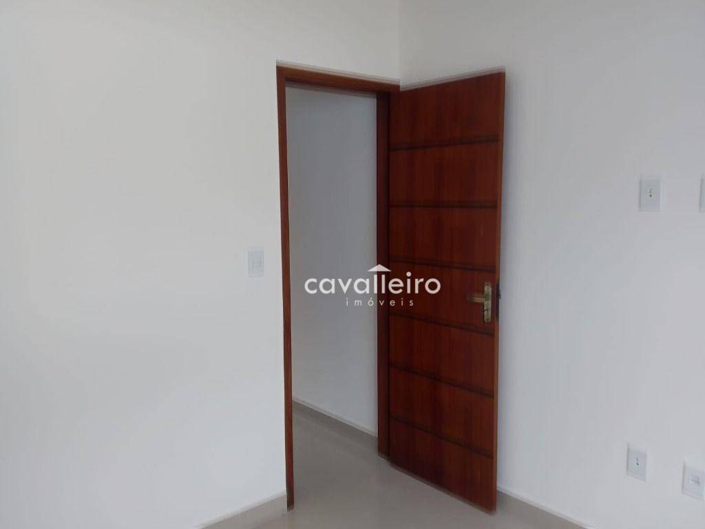 Casa à venda com 2 quartos, 59m² - Foto 9