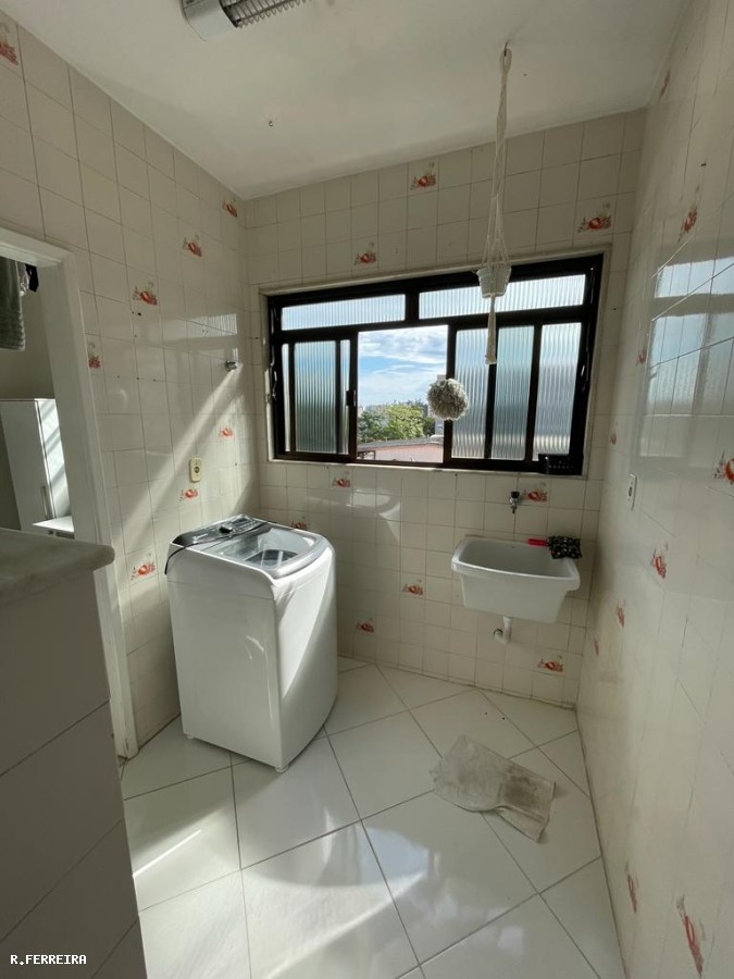 Apartamento à venda com 3 quartos, 109m² - Foto 4