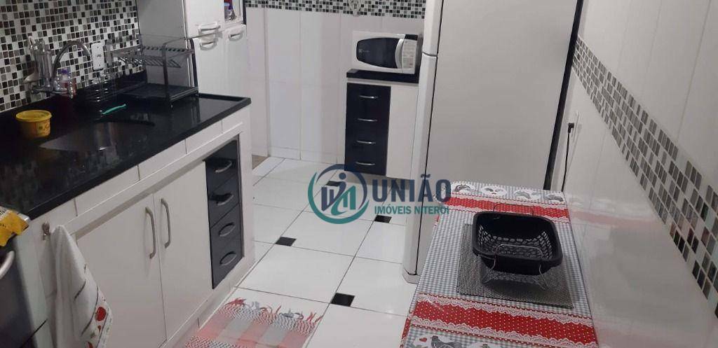 Apartamento à venda com 2 quartos, 60m² - Foto 13