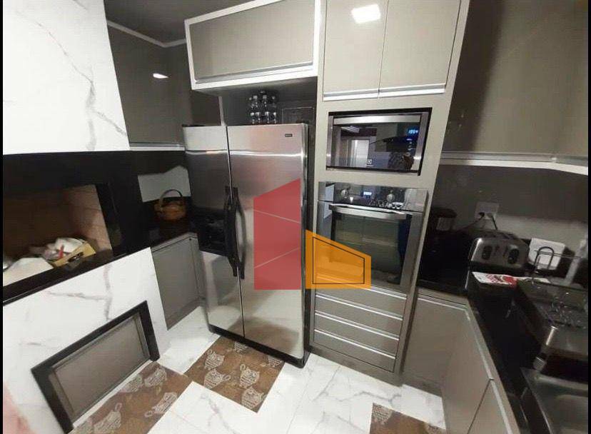 Apartamento à venda com 3 quartos, 224m² - Foto 4