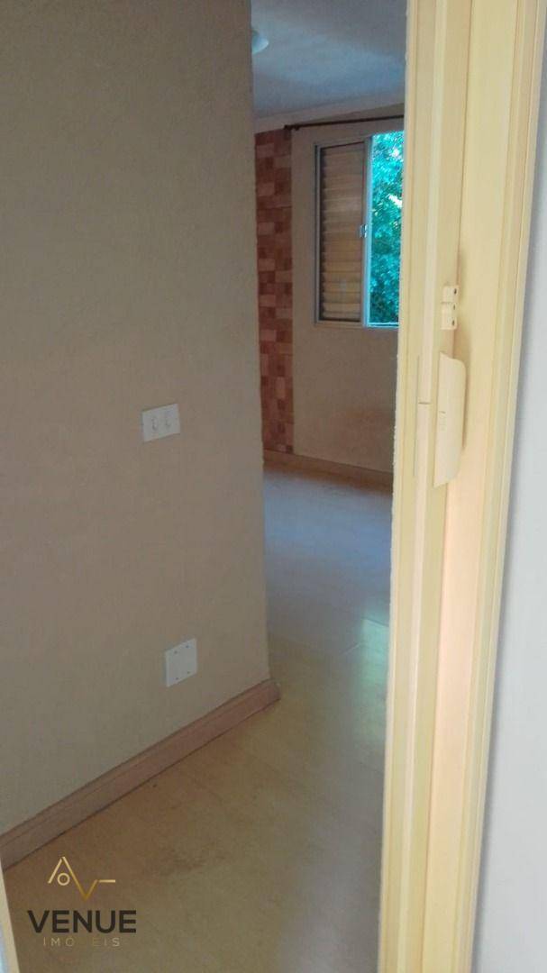 Apartamento à venda com 2 quartos, 55m² - Foto 8