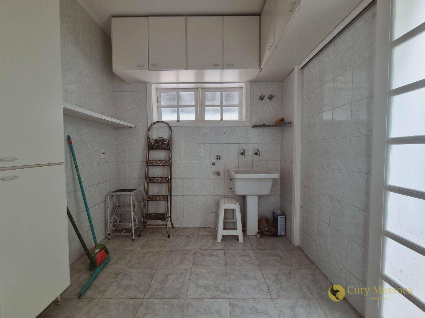 Casa de Condomínio à venda e aluguel com 4 quartos, 310m² - Foto 22