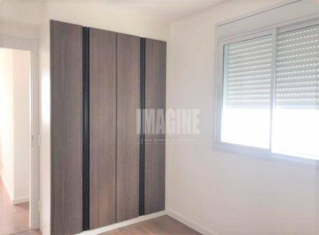 Apartamento à venda com 2 quartos, 68m² - Foto 3