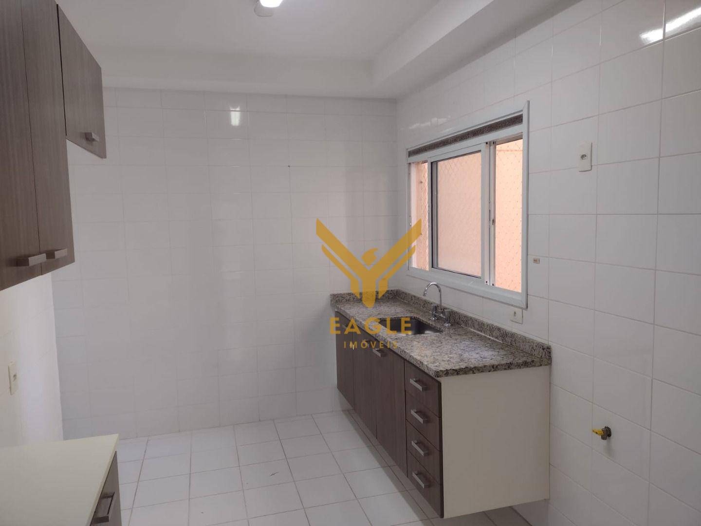 Apartamento para alugar com 3 quartos, 132m² - Foto 10