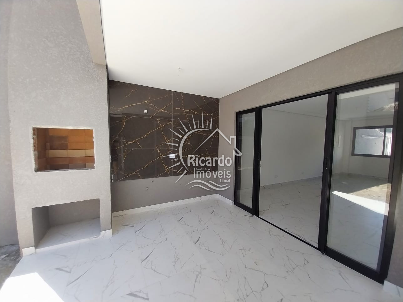 Casa à venda com 3 quartos, 106m² - Foto 15