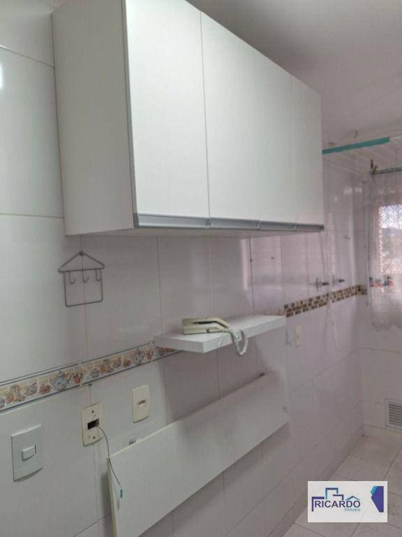 Apartamento para alugar com 2 quartos, 49m² - Foto 6