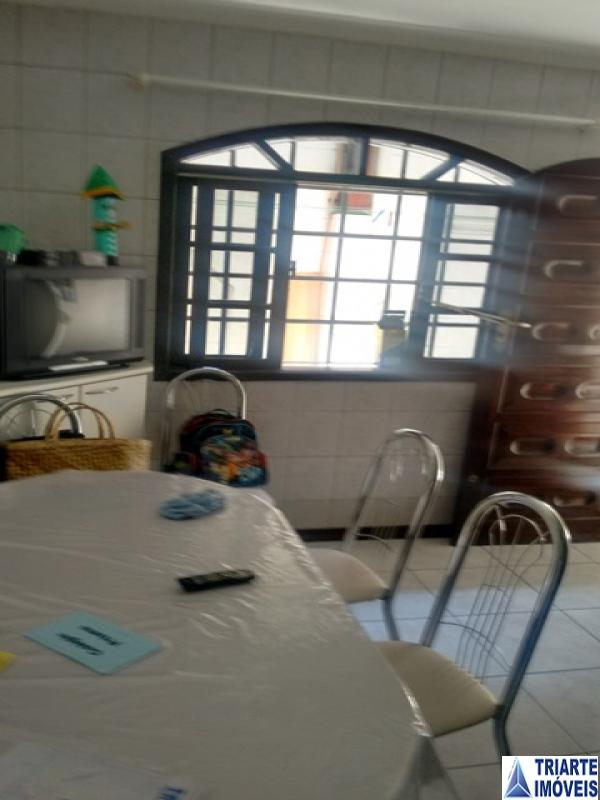 Sobrado à venda com 2 quartos, 188m² - Foto 5