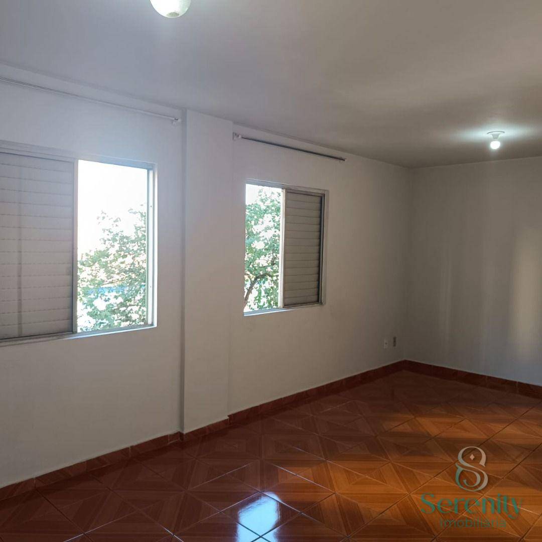 Apartamento para alugar com 1 quarto, 55m² - Foto 6