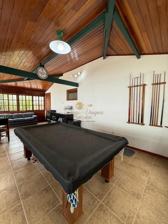 Casa à venda com 7 quartos, 2200m² - Foto 14