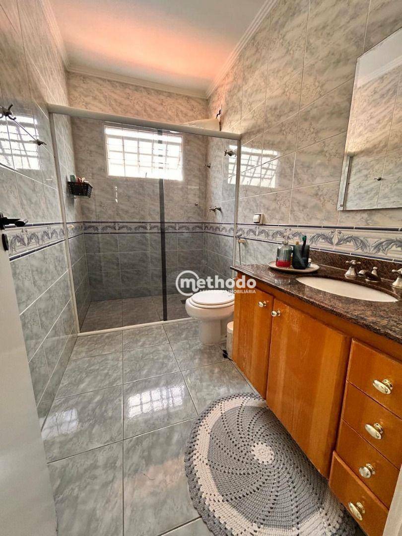 Casa à venda com 5 quartos, 263m² - Foto 29