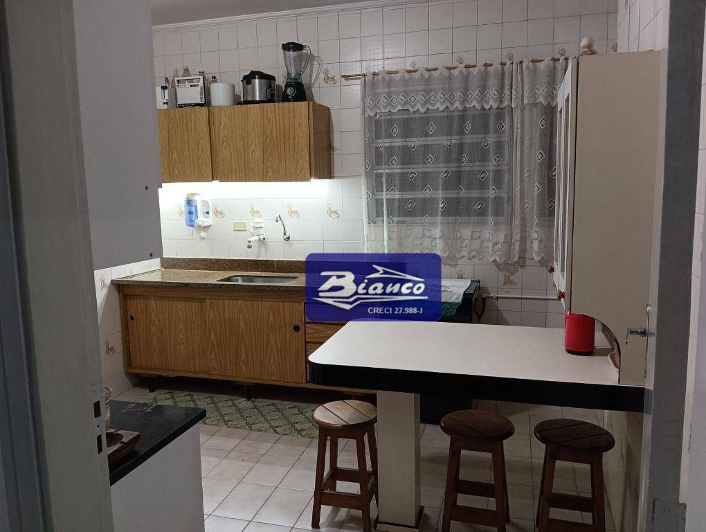 Apartamento à venda com 3 quartos, 93m² - Foto 11