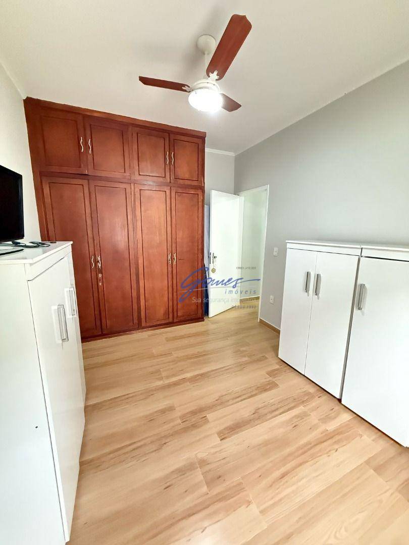 Casa à venda com 3 quartos, 252m² - Foto 8
