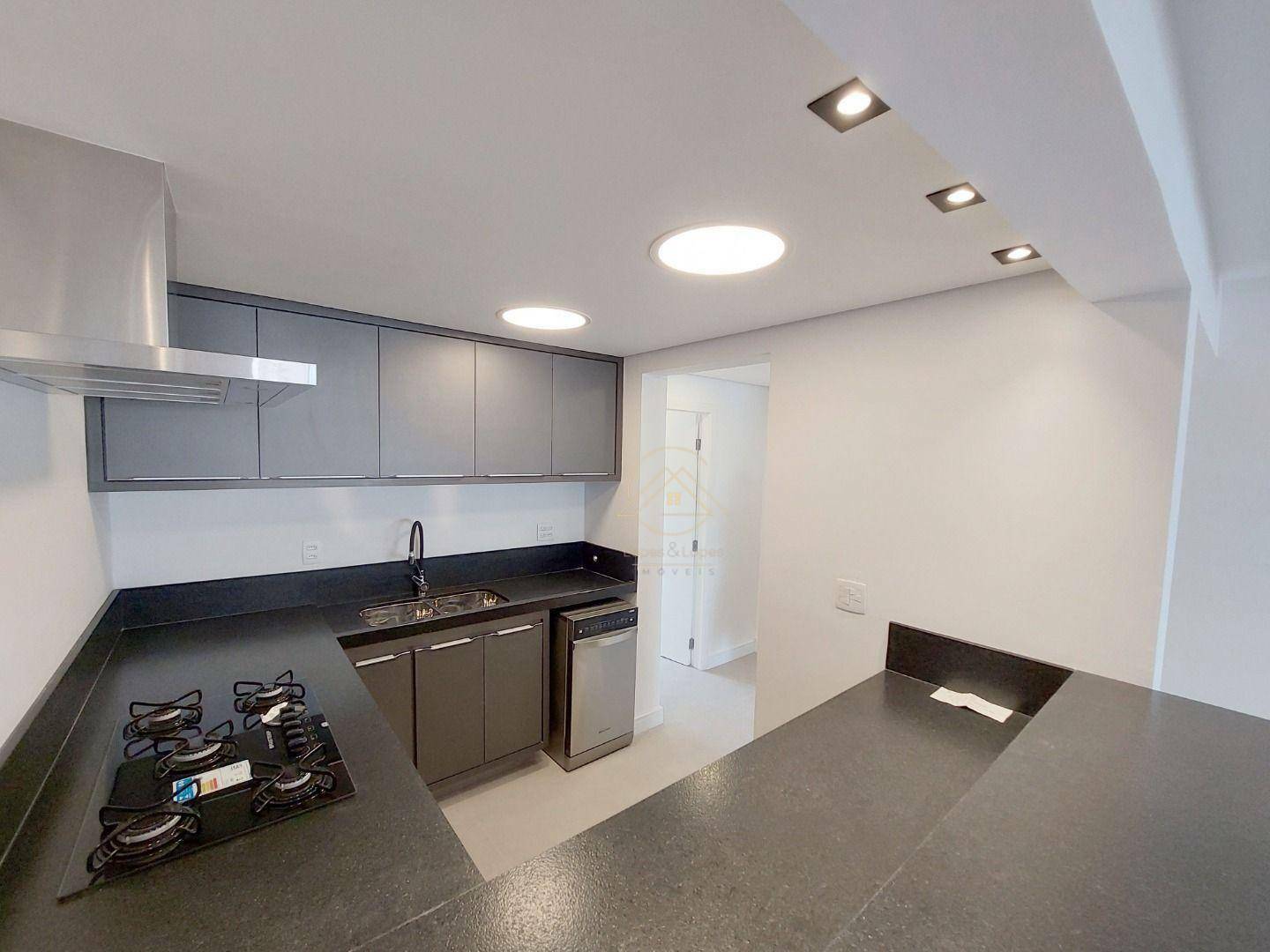 Apartamento à venda com 4 quartos, 166m² - Foto 15