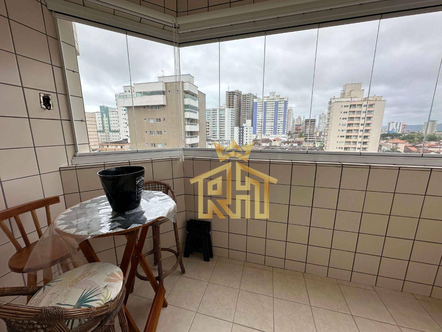 Apartamento à venda com 1 quarto, 61m² - Foto 5