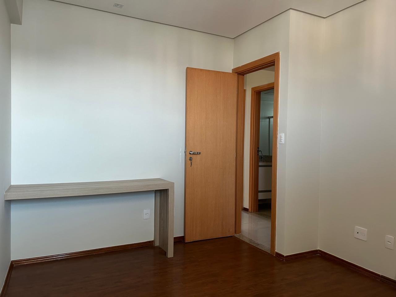 Apartamento à venda com 3 quartos, 173m² - Foto 7