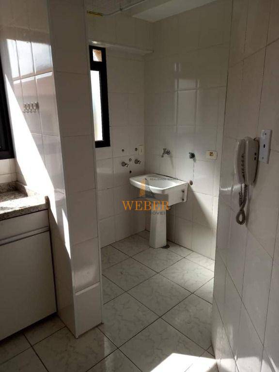 Apartamento à venda com 2 quartos, 64m² - Foto 19