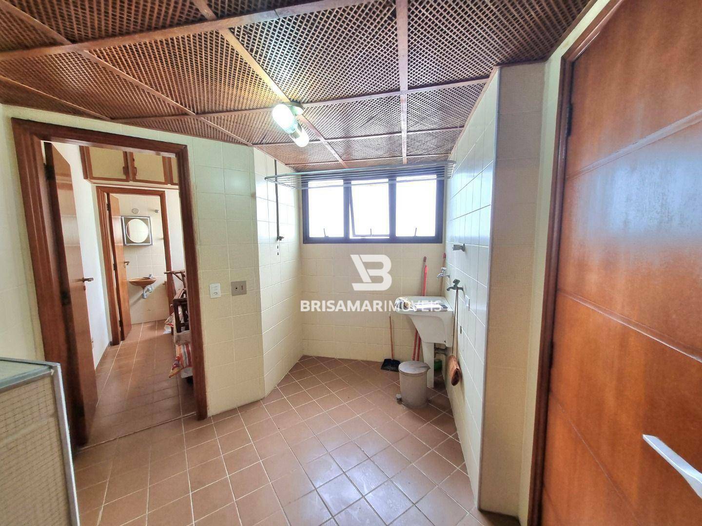 Apartamento à venda com 3 quartos, 170m² - Foto 32