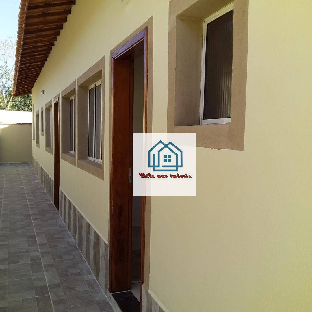 Casa à venda com 3 quartos, 100m² - Foto 1