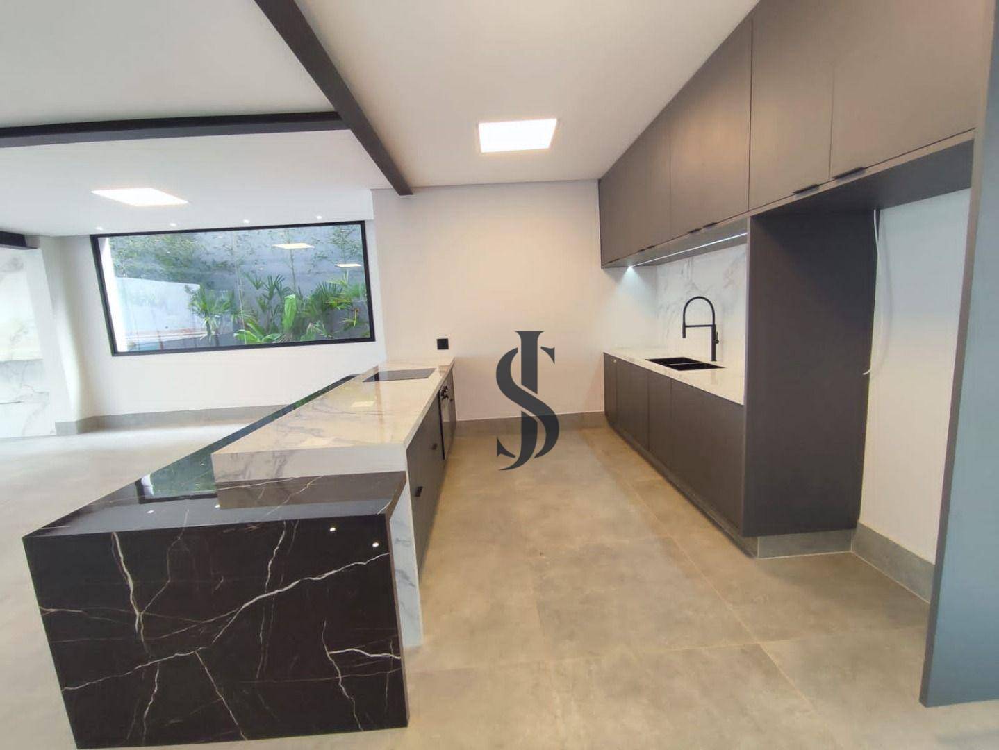 Casa à venda com 4 quartos, 540m² - Foto 6