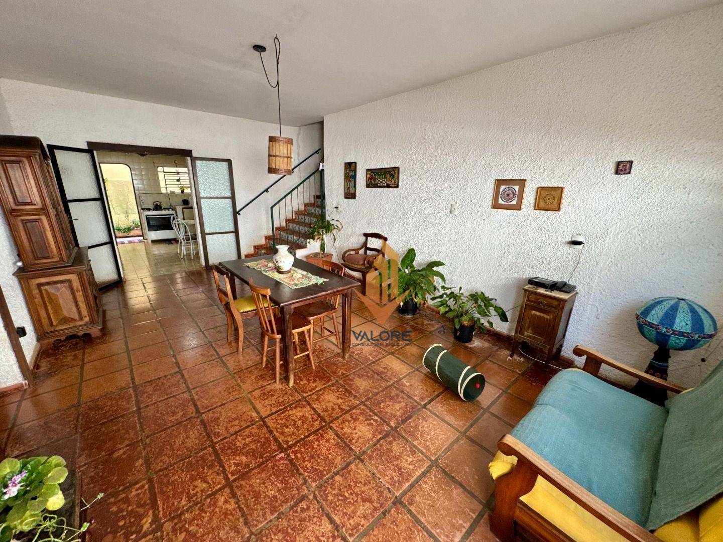 Casa à venda com 4 quartos, 315m² - Foto 11