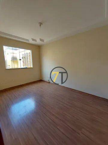 Casa à venda com 3 quartos, 77m² - Foto 13