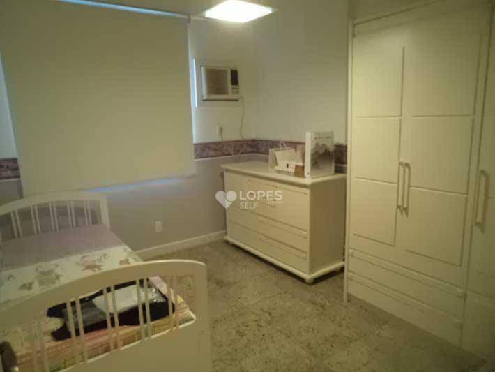 Apartamento à venda com 4 quartos, 169m² - Foto 10