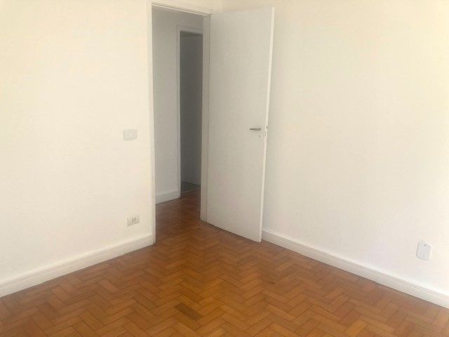 Apartamento à venda com 3 quartos, 97m² - Foto 10