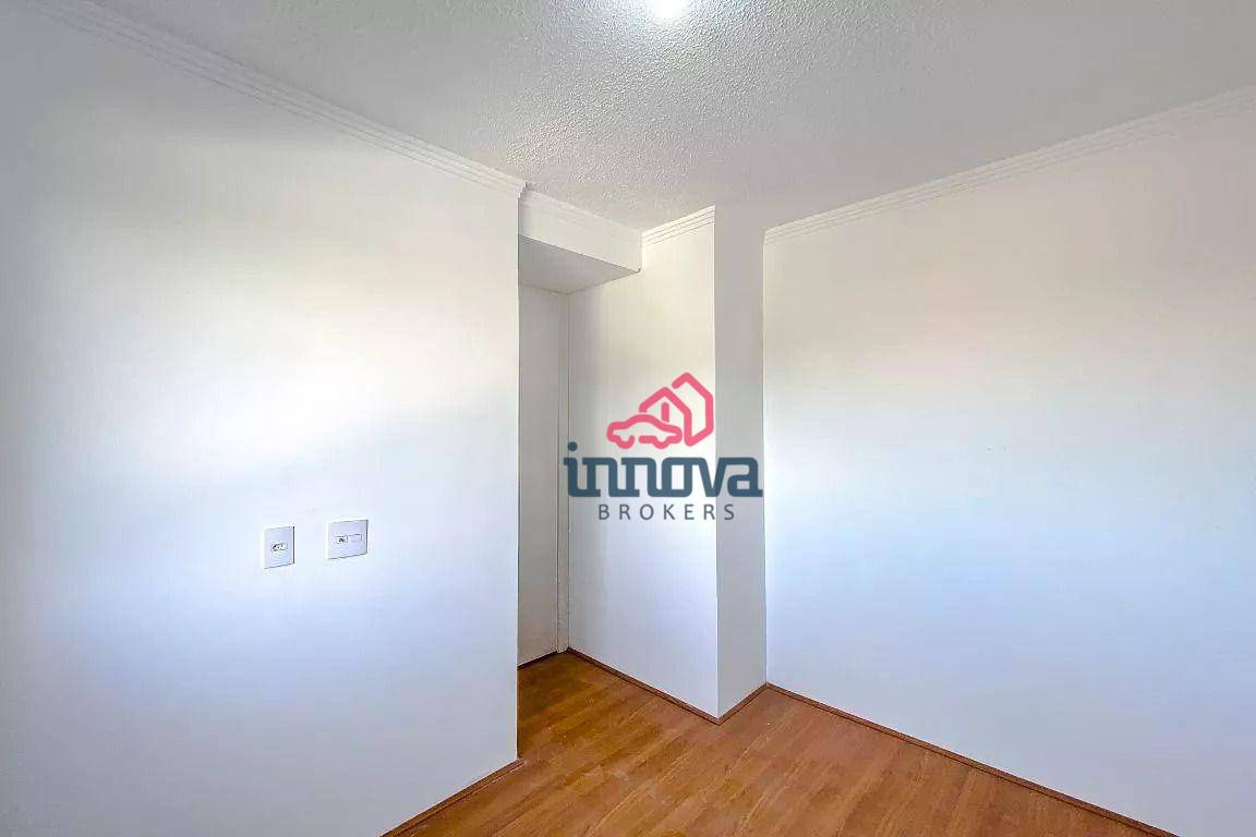 Apartamento para alugar com 2 quartos, 38m² - Foto 11