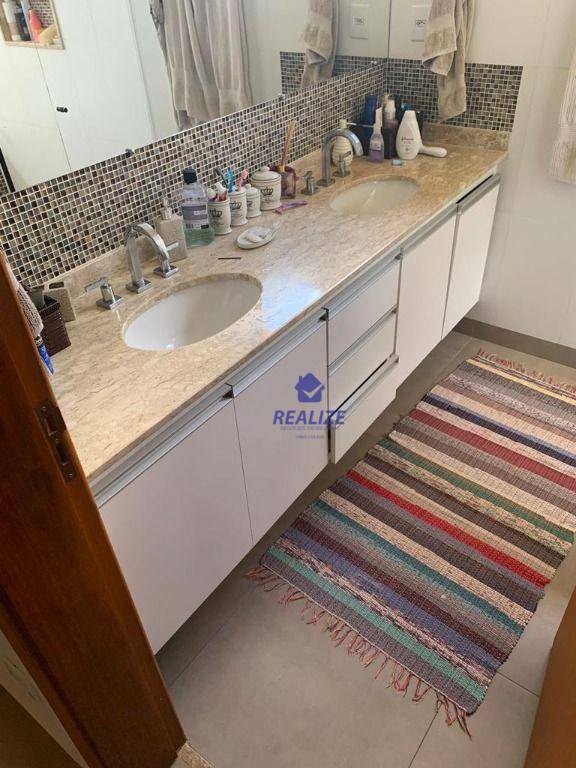 Casa de Condomínio à venda com 3 quartos, 300m² - Foto 16