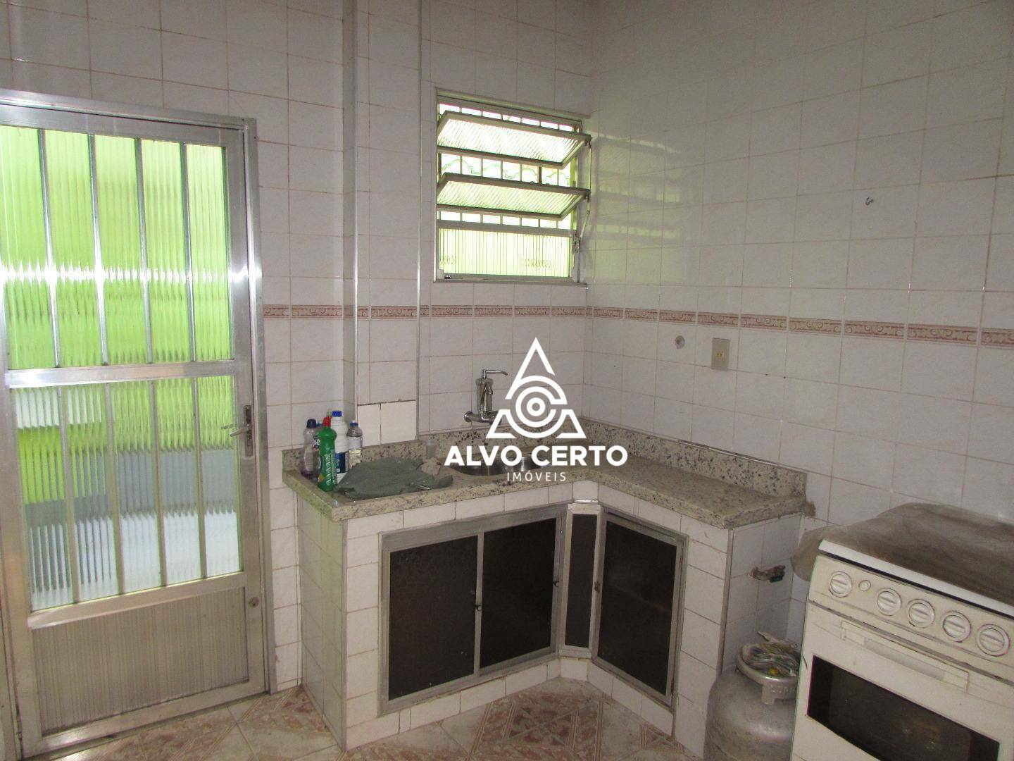 Casa de Condomínio à venda com 2 quartos, 75m² - Foto 9