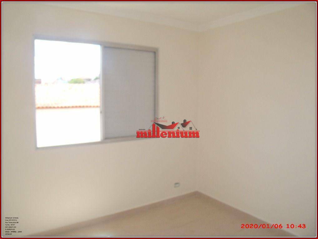 Apartamento à venda com 2 quartos, 56m² - Foto 23