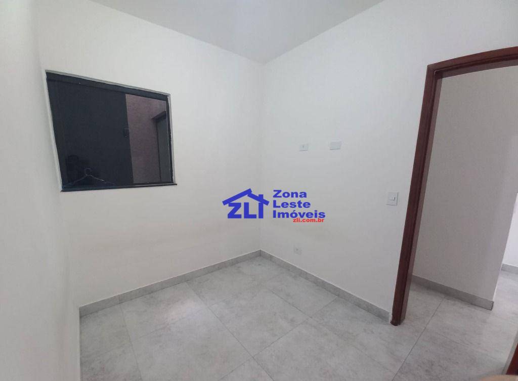 Apartamento à venda com 2 quartos, 45m² - Foto 11