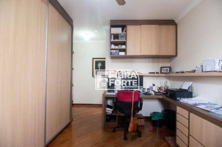 Apartamento à venda com 4 quartos, 260m² - Foto 33