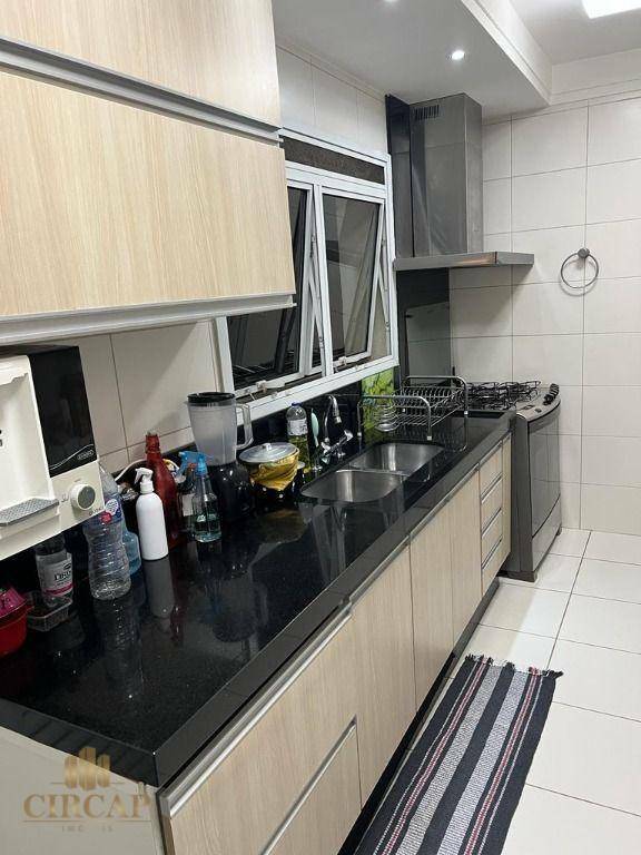 Apartamento à venda com 3 quartos, 168m² - Foto 8